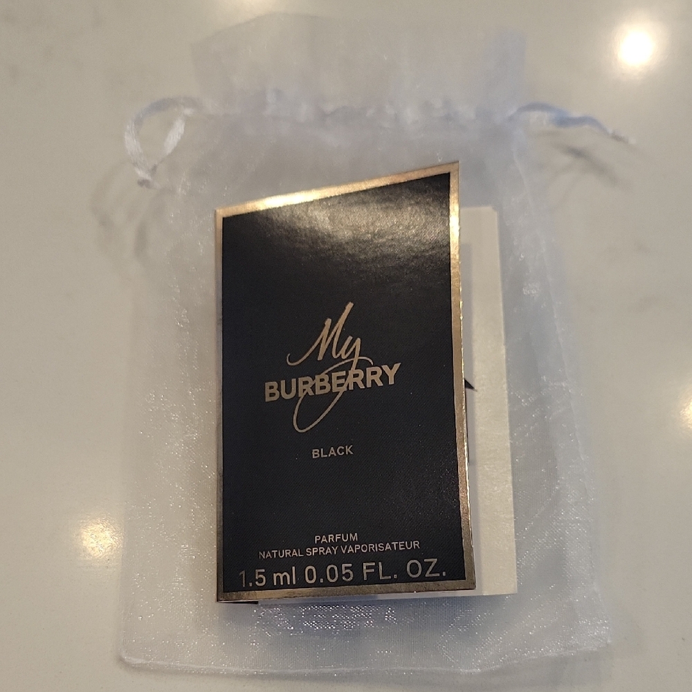 Burberry Black Sample Perfume